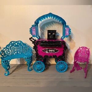 Monster High Scaris Cafe